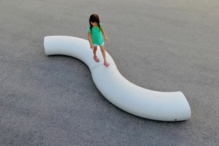 Cinnamon Arc zit- en spelelement Cinnamon Arc zit- en spelelement