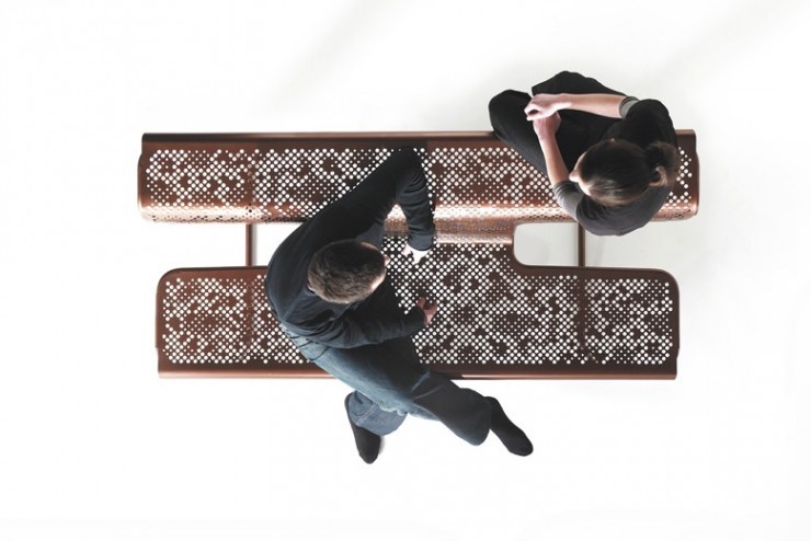 El Poeta Bank nodigt uit om in contact te komen met anderen El Poeta Bank nodigt uit om in contact te komen met anderen