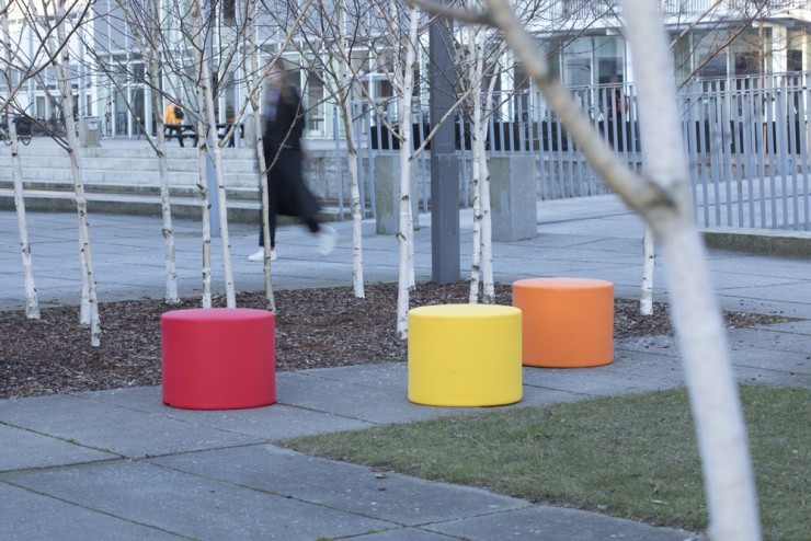 HopOp 500 Light Kruk in opvallende kleuren HopOp 500 Light Kruk in opvallende kleuren