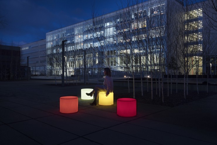 HopOp 500 Light Kruk verkrijgbaar in verschillende kleuren HopOp 500 Light Kruk verkrijgbaar in verschillende kleuren