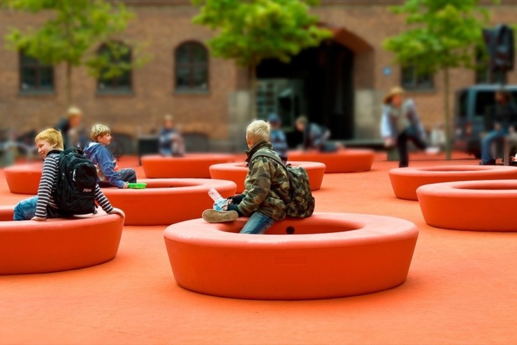 Loop bank rond ook geschikt voor universiteiten en scholen