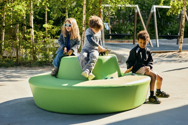 Loop Bank Rond met Rugleuning - EcoMix Limegroen Loop Bank Rond met Rugleuning - EcoMix Limegroen