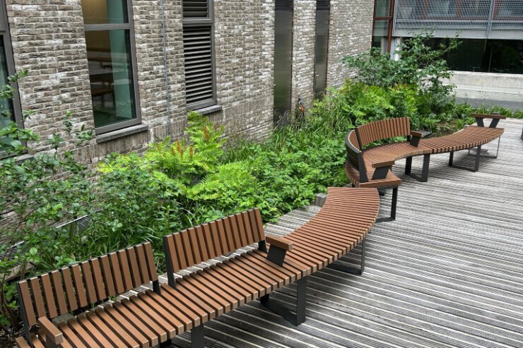 Modulaire Malaga bank - gebogen, rechte of ronde opstellingen Modulaire Malaga bank - gebogen, rechte of ronde opstellingen