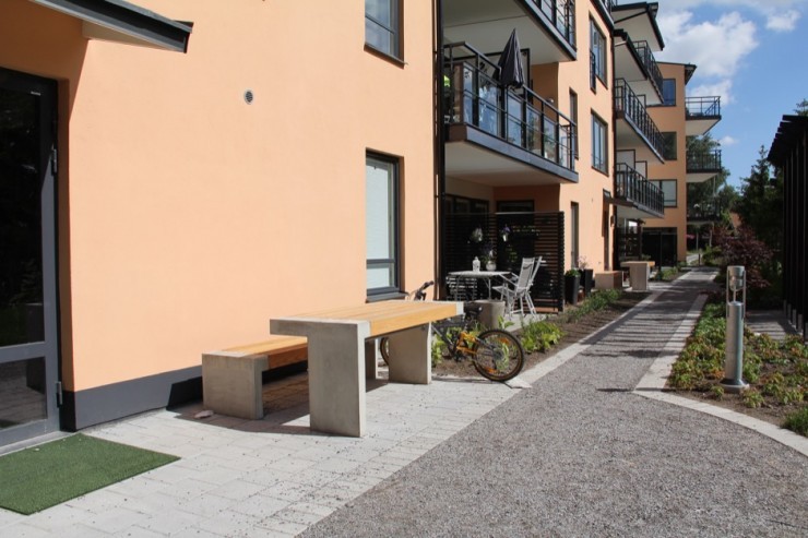 Paxa tafel is geschikt voor de openbare buitenruimte Paxa tafel is geschikt voor de openbare buitenruimte