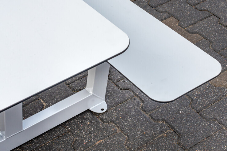 Picknicktafel voor kinderen - duurzaam en veilig afgeronde hoeken Picknicktafel voor kinderen - duurzaam en veilig afgeronde hoeken