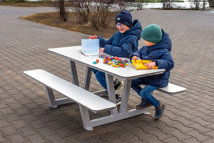 Picknicktafel voor peuters en kleuters Picknicktafel voor peuters en kleuters