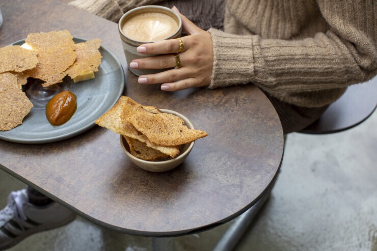 Picknicktafel gemaakt van HPL en weersbestendig Picknicktafel gemaakt van HPL en weersbestendig