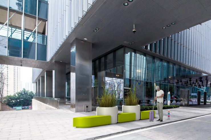 Lungo bank voor openbare ruimtes als kantoren en musea Lungo bank voor openbare ruimtes als kantoren en musea