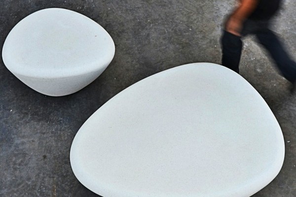 Supercell zitelementen van beton - in wit Supercell zitelementen van beton - in wit