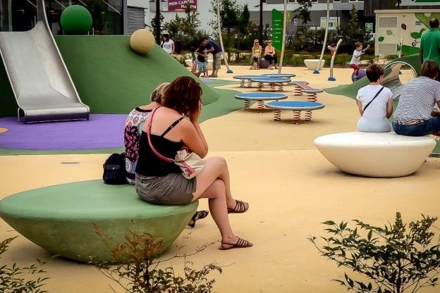 Supercell zitelementen - voor op een speelplaats Supercell zitelementen - voor op een speelplaats