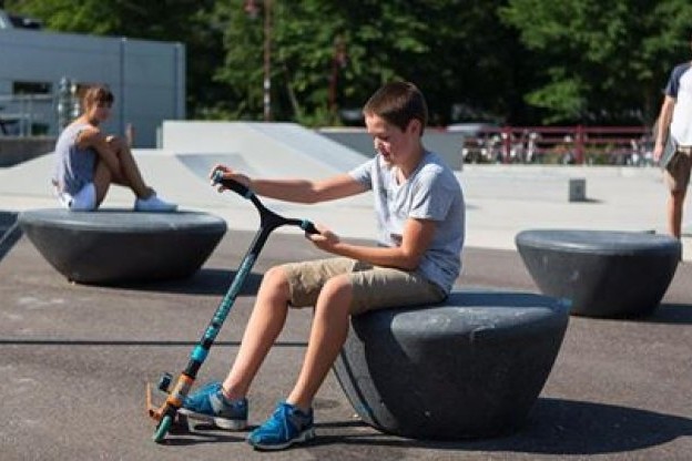 Supercell zitelementen - voor op een speelplaats Supercell zitelementen - voor op een speelplaats