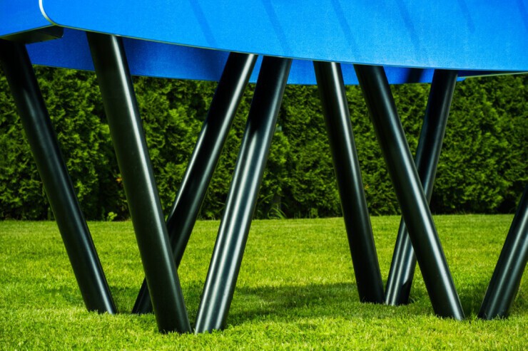 Voetbaltafel met onderstel van verzinkt en gepoedercoat staal Voetbaltafel met onderstel van verzinkt en gepoedercoat staal