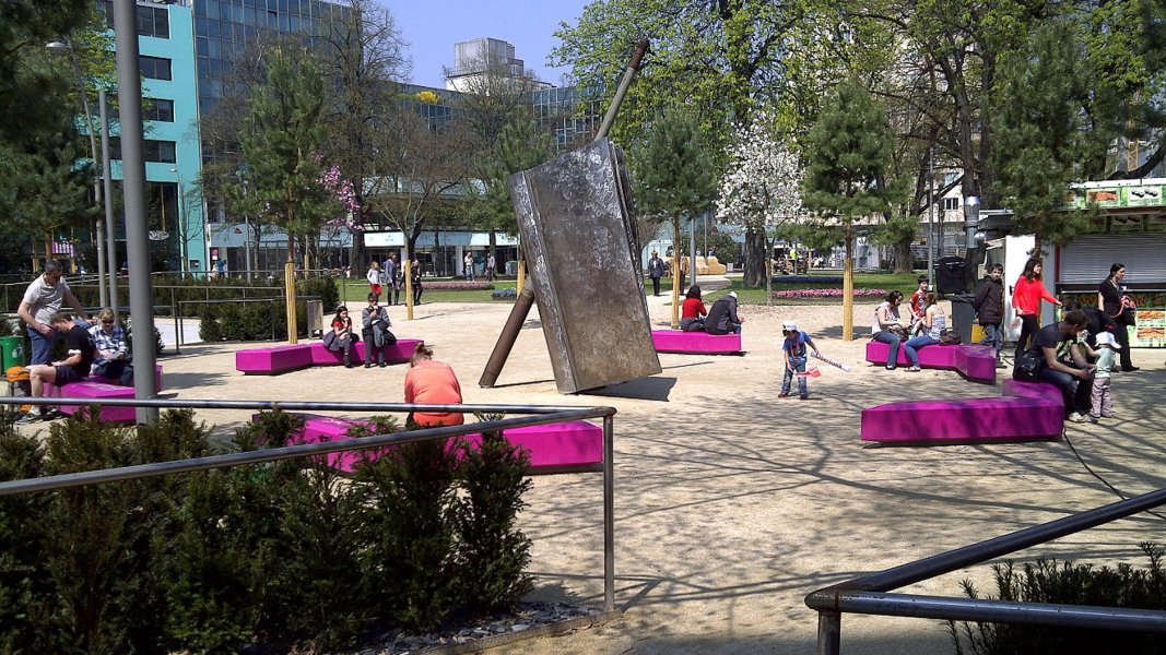 Coffin Lounge bank voor de openbare pleinen en parken