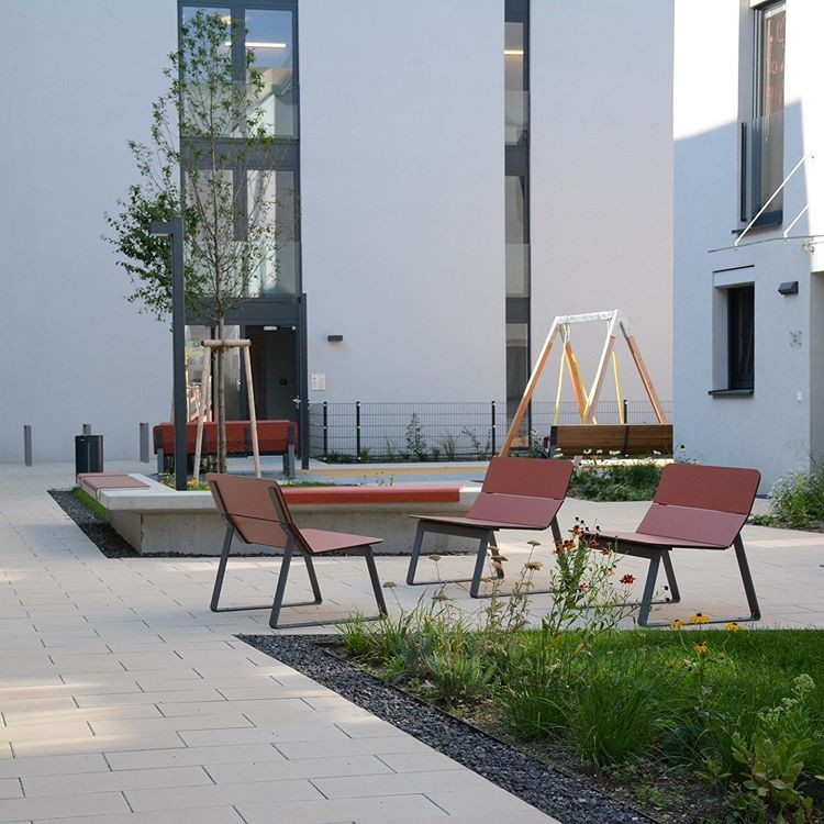 Superfly stoel geschikt voor binnen en buiten Superfly stoel geschikt voor binnen en buiten