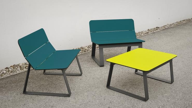 Superfly stoel beschikbaar in opvallende kleuren Superfly stoel beschikbaar in opvallende kleuren