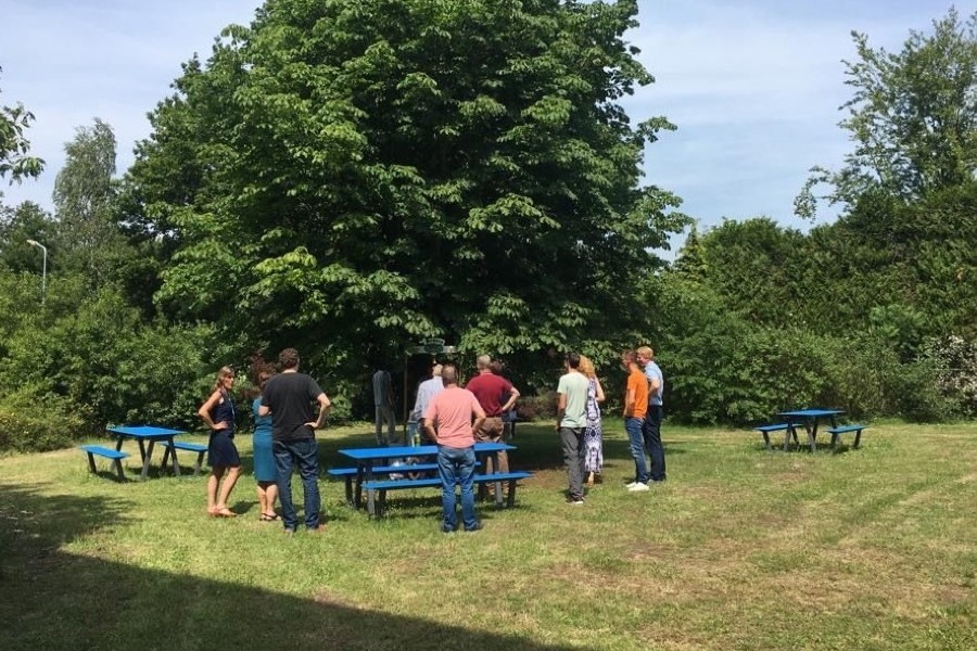 Picknicktafels om buiten te werken en ontspannen voor gemeente Wijdemeren