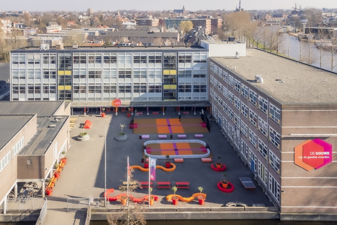 Nieuw beweegplein met chillzone voor vmbo De Goudse Waarden 